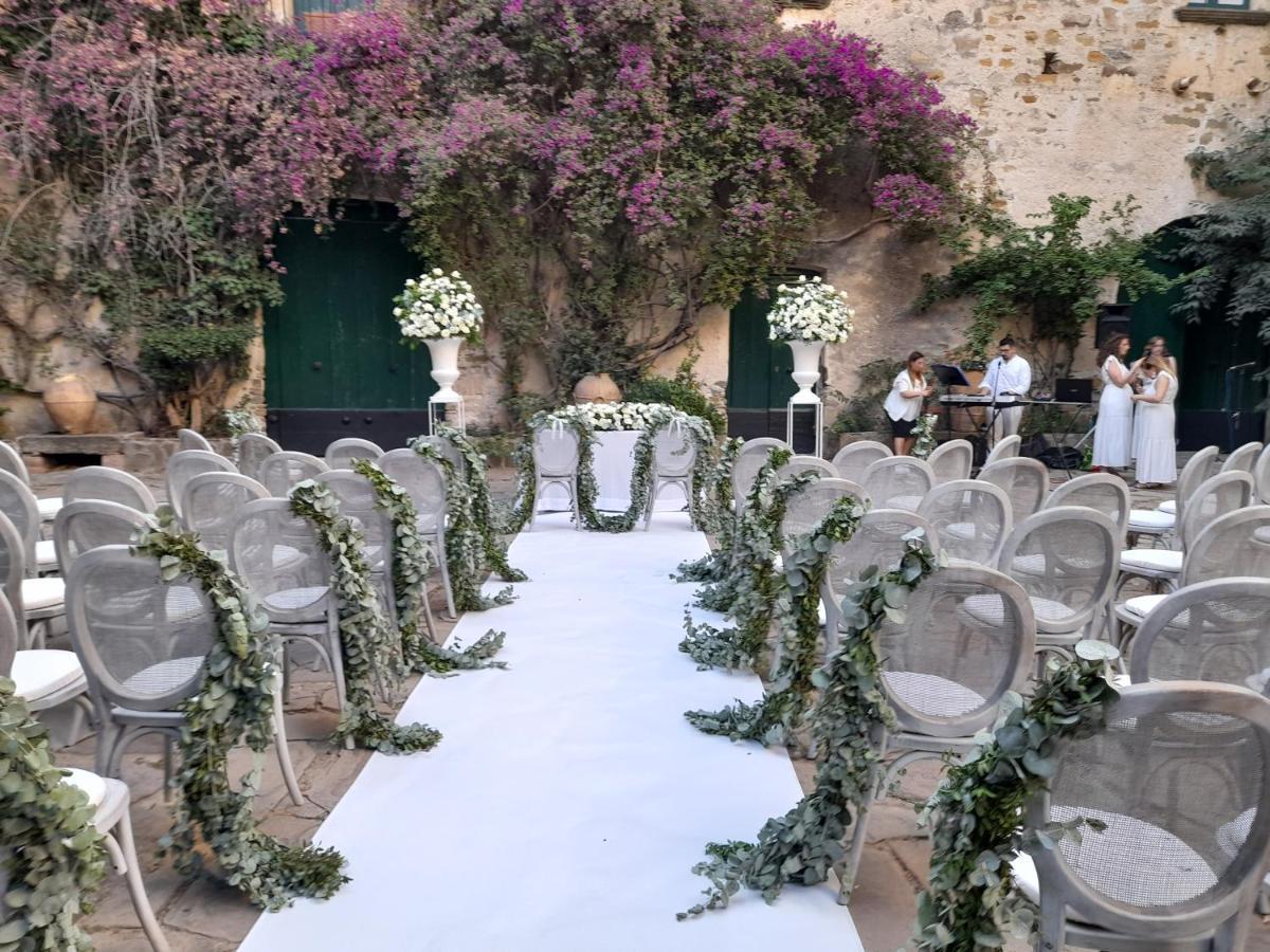 Palazzo Belmonte Hotell Santa Maria di Castellabate Exteriör bild
